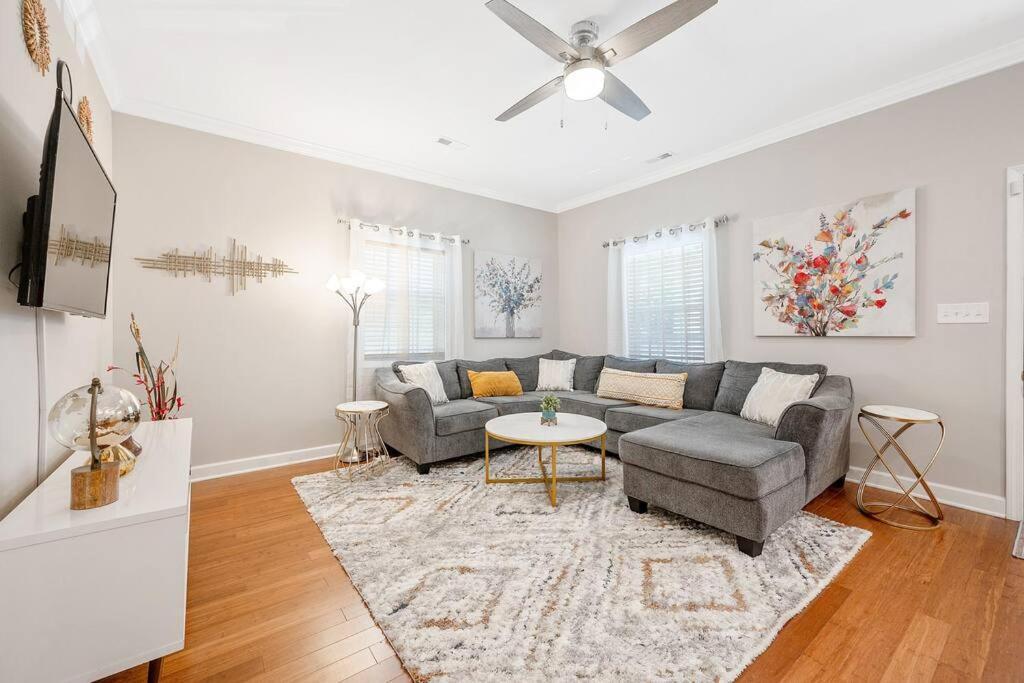 Appartamento * Lux Modern Retreat * Downtown * King Beds * Durham Esterno foto