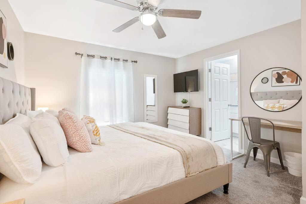 Appartamento * Lux Modern Retreat * Downtown * King Beds * Durham Esterno foto
