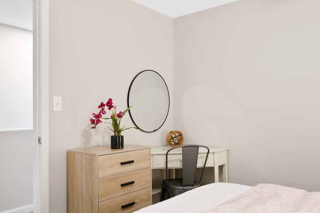 Appartamento * Lux Modern Retreat * Downtown * King Beds * Durham Esterno foto